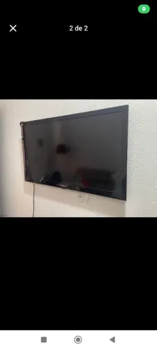 tv de 32 plgd  com defeito disponivel 