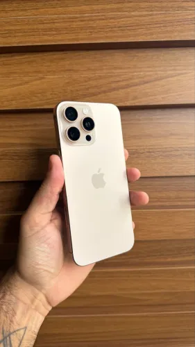 ? IPhone 16 Pro Max 256GB Desert
