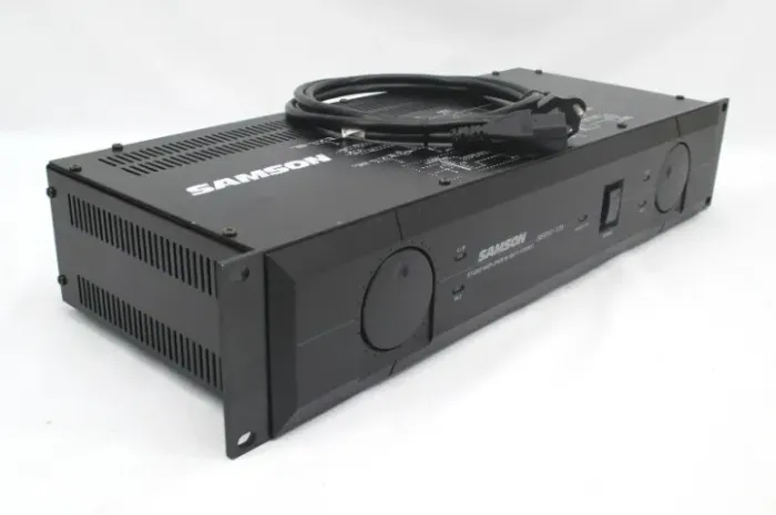 Samson Servo -260 Dual Channel 2-Ch Studio Amplifier 130-Watt Stereo