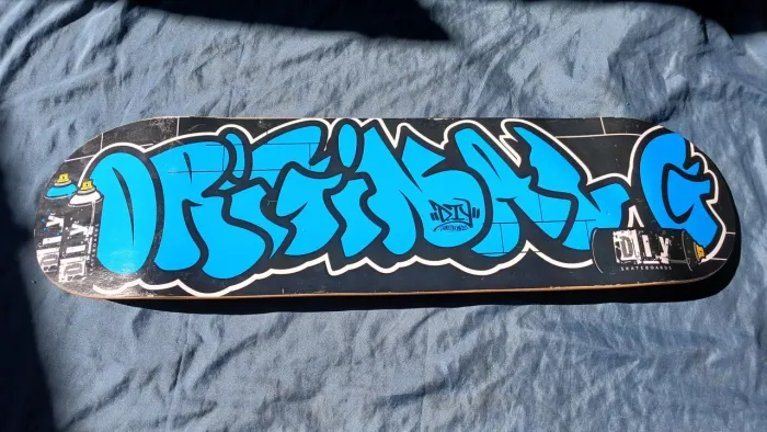 "Vendo Shape de skate original 8.25" NOVO NUNCA USADO