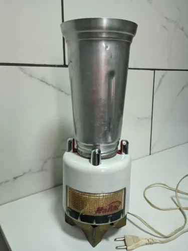 Liquidificador Walita anos 60 antigo FUNCIONANDO 