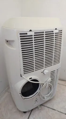 Ar-condicionado Portátil Philco PAC12000F5 12.000 BTUs - Defeito / para peças