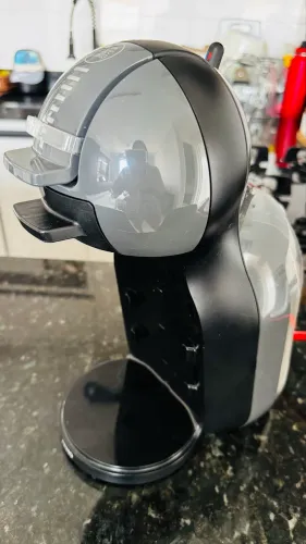 Cafeteira dolce gusto