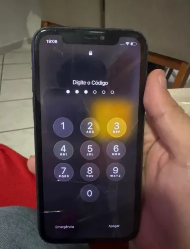 iPhone 11