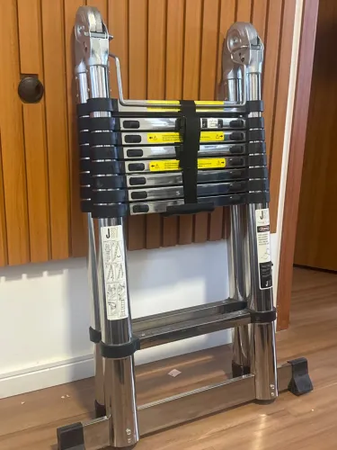 Escada telescópica 5,6m aço inox