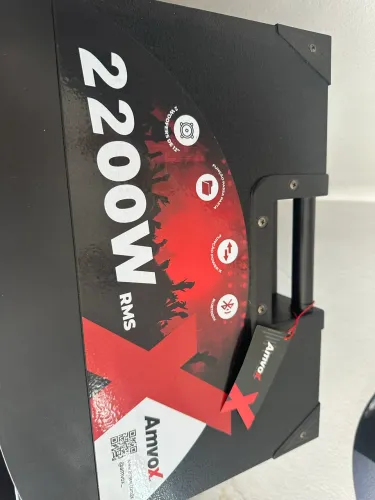 Vendo Caixa de Som Amvox 2200W RMS - Excelente Estado!