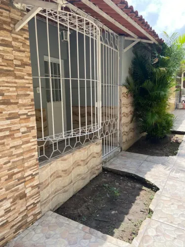 Aluguel - Casa na Avenida Rotary (Recanto da Rotary)