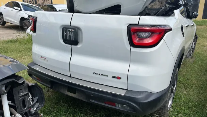 Parachoque traseiro Tampa de Mala Lanterna Fiat Toro 2.0 Diesel 2016 a 2025