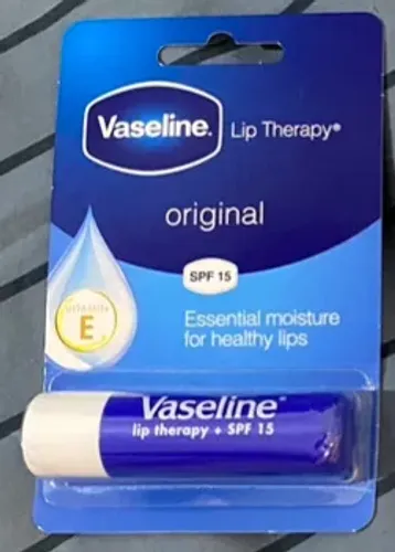 Hidratante labial importado Vaseline 