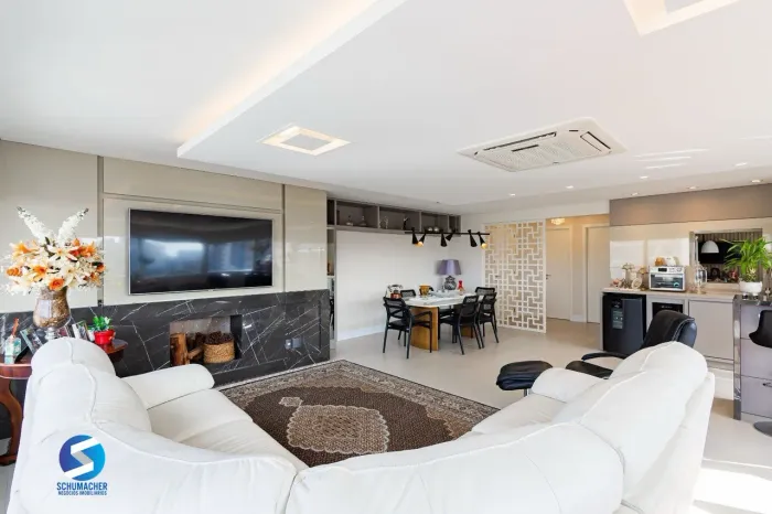 Apartamento Alto Padrão com 3 Suítes e 3 Vagas na Bela Vista | Próximo à Praça da Encol |