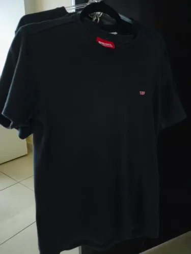 Camisetas de marca - Originais