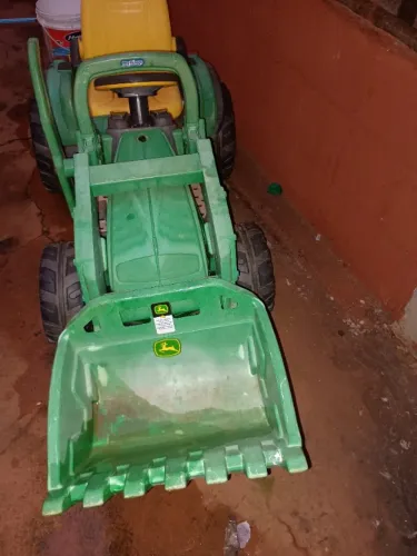 4 carrinhos infantis 