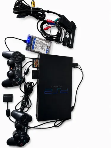 PlayStation 2 FAT Original Completo + Pistola + 2 Controles + Memory Cards