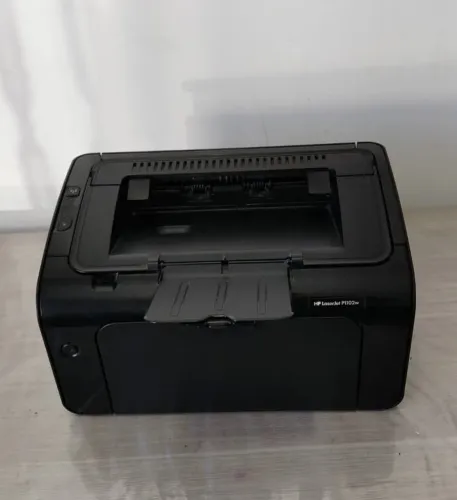 Impressora HP Laserjet Pro c/ Wi-Fi