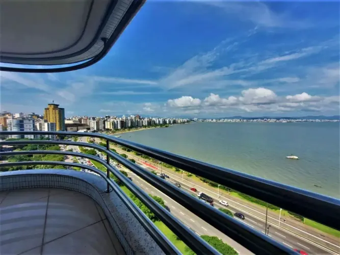 Apartamento com 4 dormitórios à venda, 215 m² por R$ 9.555.000,00 - Centro - Florianópolis