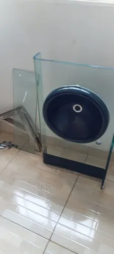 Vendo pia de vidro