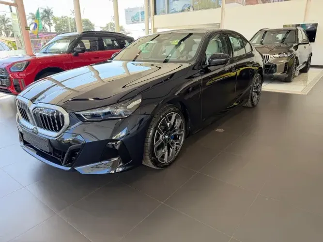 BMW 530E M Sport 2.0 Turbo Híbrido Aut. 2026