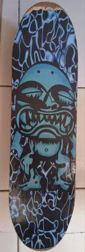 SKATE - SUAS AVENTURAS EM BOA COMPANHIA