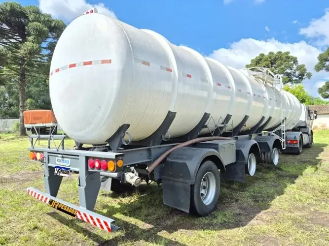 carreta tanque aço carbono 47m³ vanderleia rodotecnica ano 2007