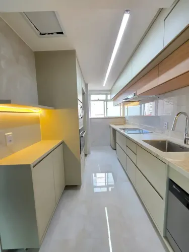Imóvel para venda tem 66 metros quadrados com 2 quartos em Jardim Camburi - Vitória - ES