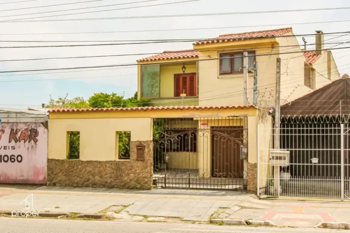 Sobrado com 4 dormitórios para aluguel ou venda, 327 m² Areal - Pelotas/RS