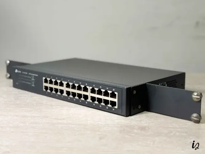 Switch TP-Link TL SG1024d 24 Portas Gigabit 10/100/1000 Mbps