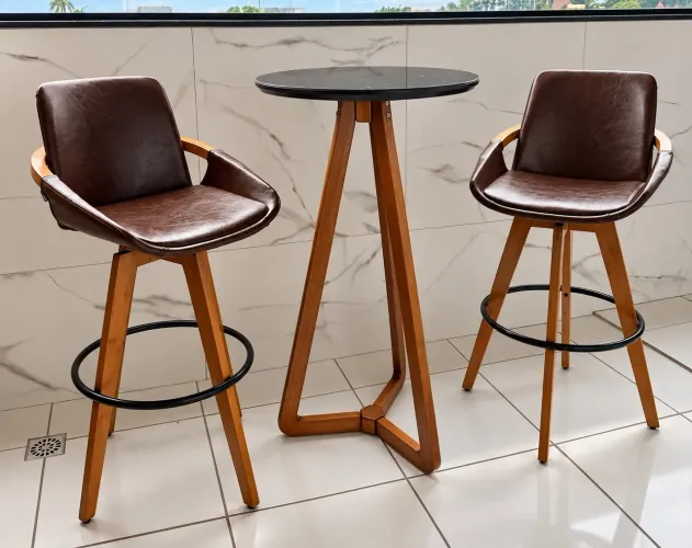 Mesa bistrô + 2 banquetas giratórias