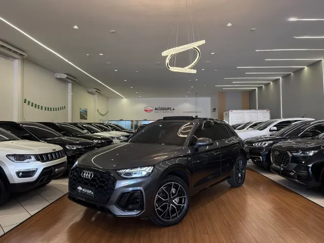 Audi Q5 S-line Black 2.0 TFSI Quat. S-tronic 2025
