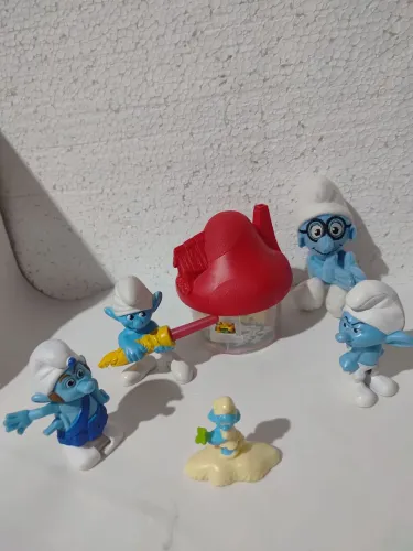 Lote Smurfs - McDonald?s / Peyo - Bonecos, Casinha e Pelúcias