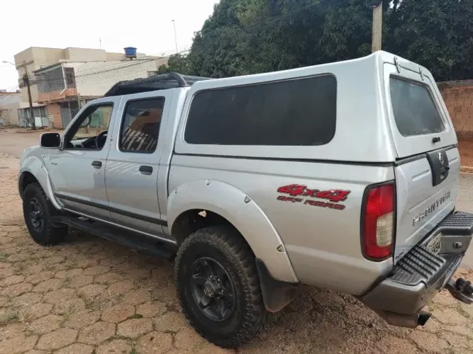 Nissan Frontier Se/se Strik/one CD 4X4 2.8 Dies 2004