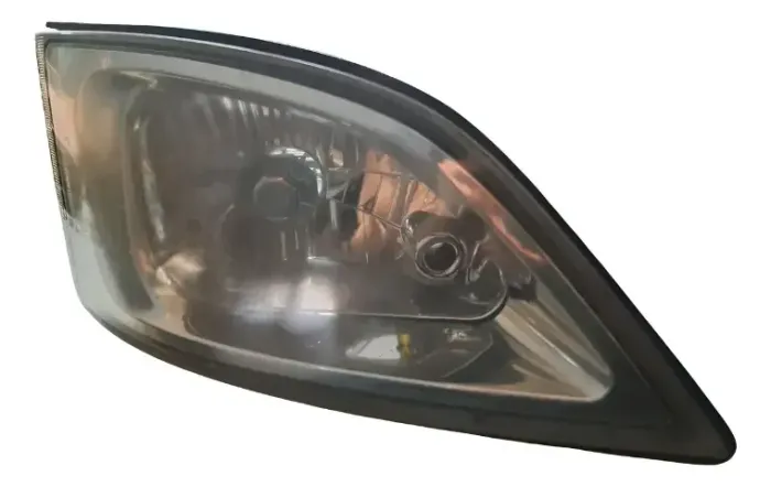 Farol Direito Pick-up Effa Hafei Towner Jr N48 Hfj3711400fc (Usado) / V12