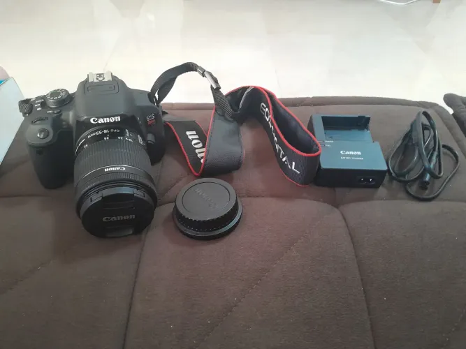 Câmera Canon T5i