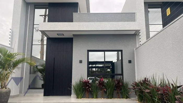 Casa com 3 dormitórios à venda, 88 m² por R$ 680.000,00 - Claudete - Cascavel/PR