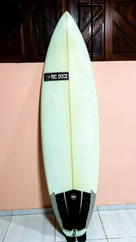 Prancha 6'4" 32 litros (Usei 3 vezes, muito nova)