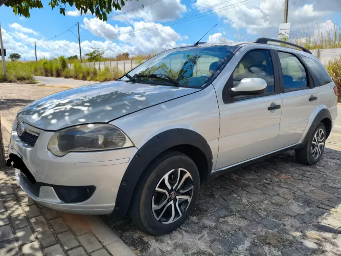 Fiat Palio Weekend Trekking 1.6 Flex 16V 5P 2013