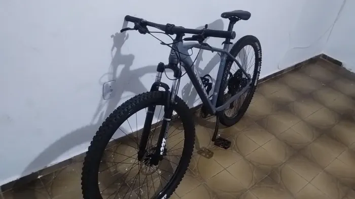 ?bike elleven aro 29 semi nova a venda?