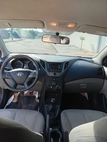 Hyundai HB20S C.plus/c.style1.0 Flex 12V Mec. 4P 2015