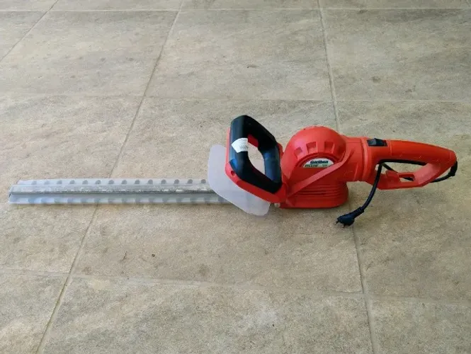 Podador de Cerca Viva - 127 Volts - Garther - 620 Watts de Potência