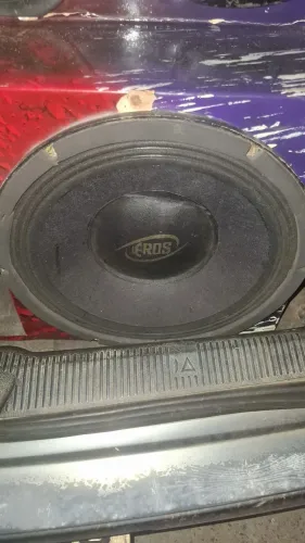 Vendo alto-falante 600 2 hms 450