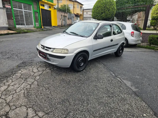 Chevrolet Celta 1.0/super/n.piq.1.0 MPFI VHC 8V 3P 2004