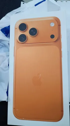iPhone 17 Pro Max lacrado 256GB Orange/azul/prata