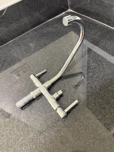 Torneira Inox com saída para filtro