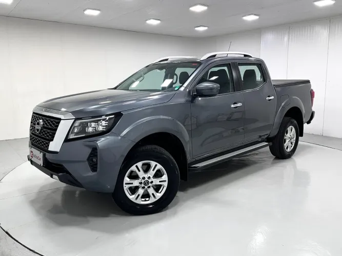 Nissan Frontier XE CD 4X4 2.3 Bi-TB Diesel Aut. 2025