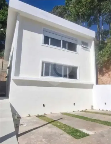 Condomínio com 3 quartos à venda ou para locação em Barreiro - SP