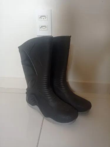 Bota motoqueiro chuva Tam 40