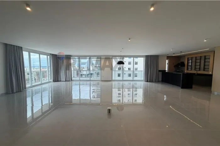 Apartamento a venda em frente a Praça do Sol no The Sun, 456 m² no Setor Oeste