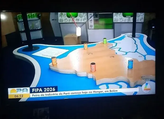Tv Toshiba imagem linda 40 polegadas. Obs não e smart.