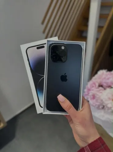 IPHONE 14 PRO MAX 512GB COM OS ACESSÓRIOS! Aceito cartão