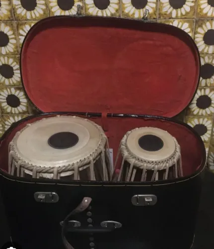 Tablas Indianas originais com case