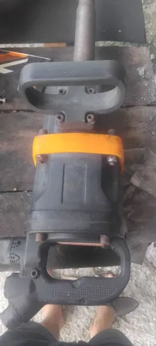 Parafusadeira pneumática